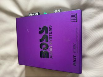 Boss Riot 1100W Amplifier and Pioneer Subwoofer in Infinity Box