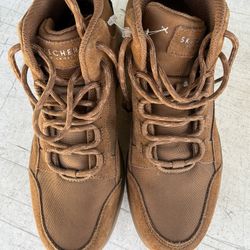 Skechers Women Boots Size 7