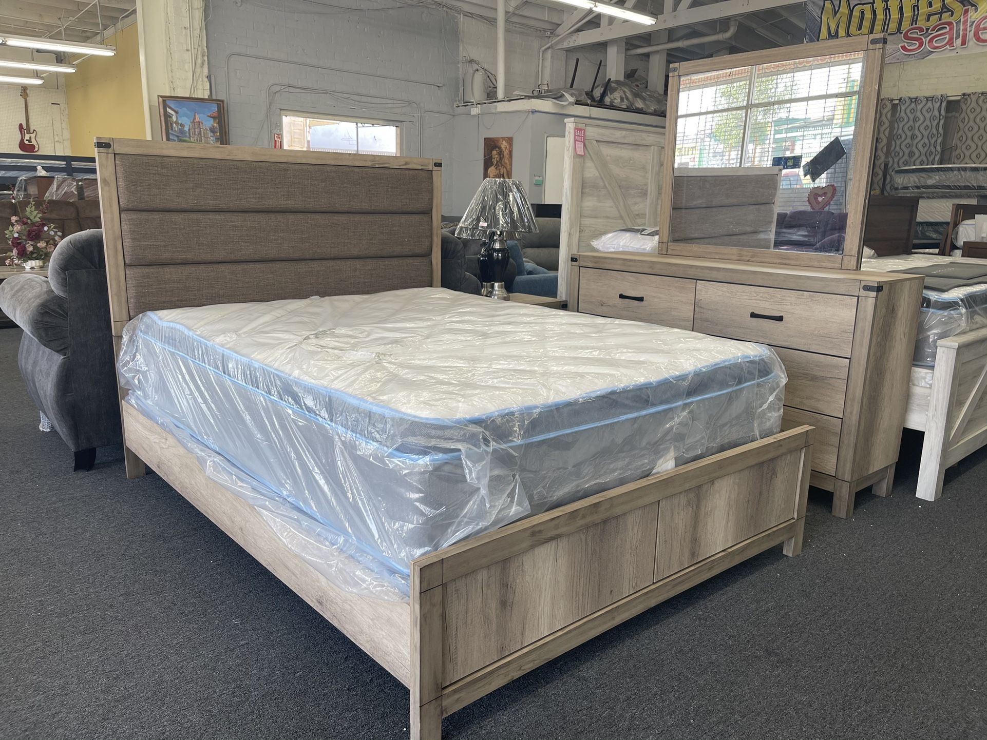Queen Size Bed Set