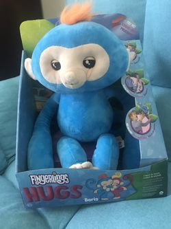 Fingerlings HUGS - Boris (Blue) - Advanced Interactive Plush Baby Monkey Pet