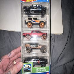 Hot Wheels 5 pack Remote Adventures 