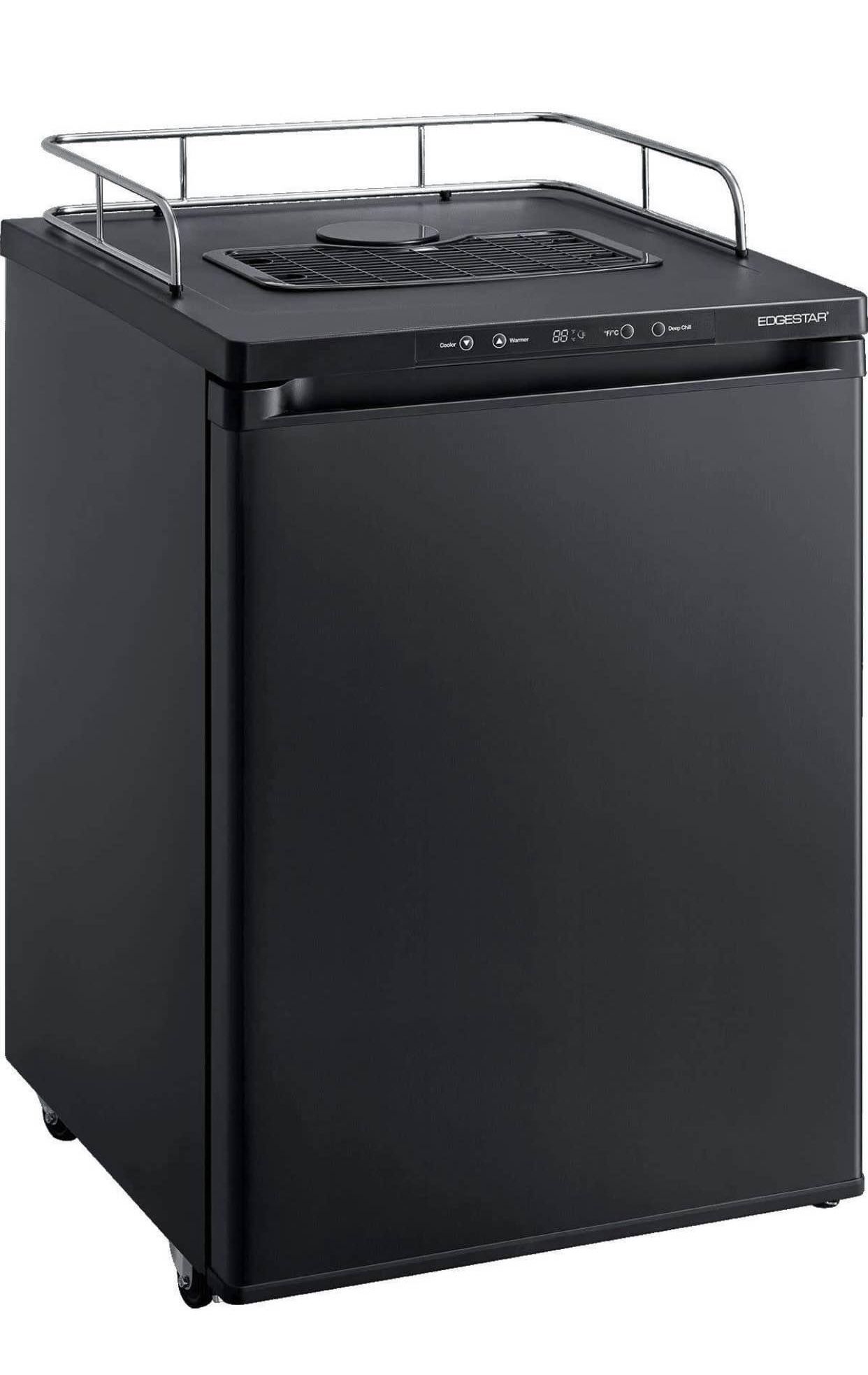 New in box EdgeStar BR3002BL 24 Inch Wide Kegerator Conversion Refrigerator for Full Size Keg-black