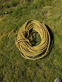 3 strand 1 inch polypropylene rope