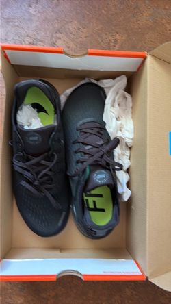 *NEW* Nike Free RN 2018 / 10.5