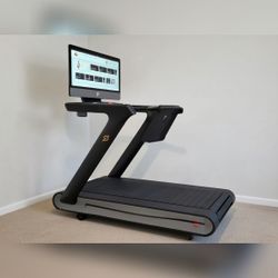 Peloton Tread+ TR-01 - Good - 2018 - Queens, NY