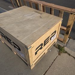 Free Wooden Crate