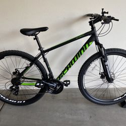 Schwinn High Timber ALX 29” Mountain Bike – Disc Brakes – Excellent Condition