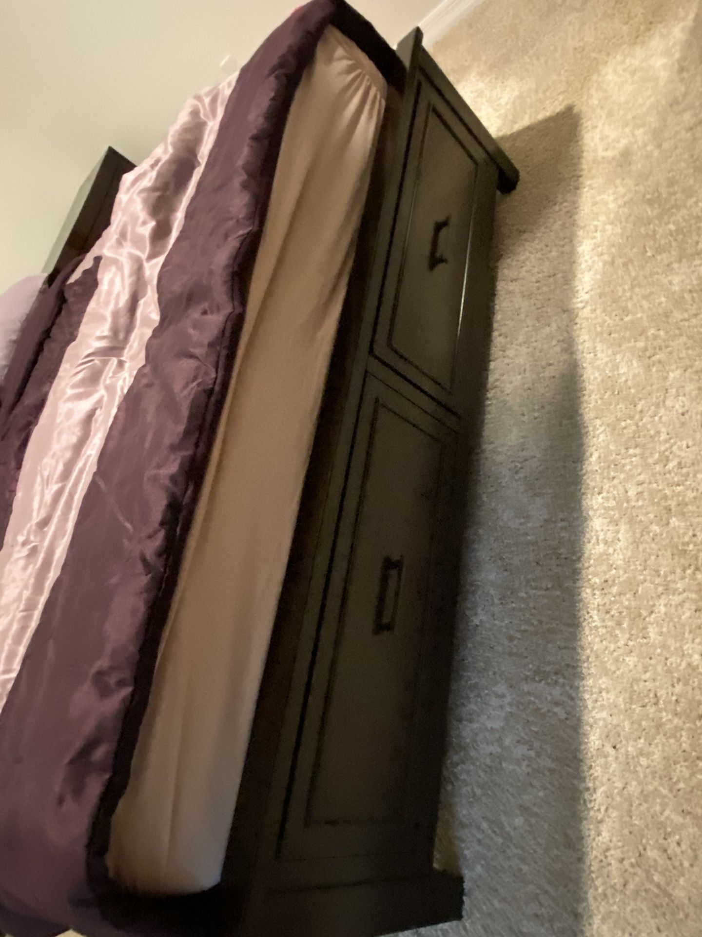 Manoticello Queen bedroom set for sale for Sale in Orlando, FL OfferUp