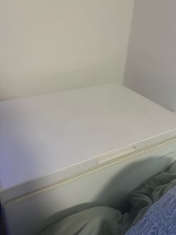 Deep freezer