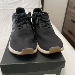Used Men’s Adidas NMD_R2, size 11