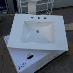 KOHLER PEDESTAL BATHROOM SINK