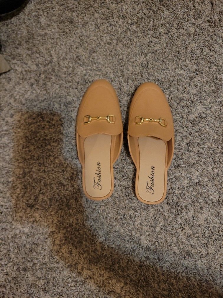 Women's Shoes Size 6.5