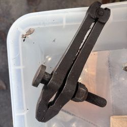 Large antique hand vise 2" wide jaw collectible jewelers clamp machinist tool