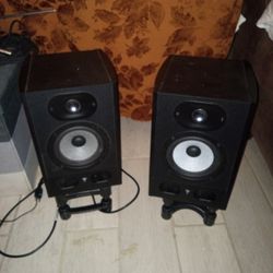 FOCAL PROFESIONAL  MUSIC MONITORING SYSTEM 