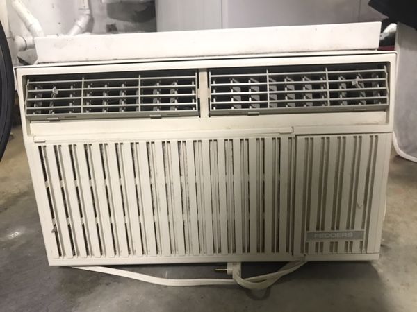 Fedders 8000 BTU Window Air Conditioner for Sale in Seattle, WA OfferUp