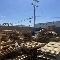 Free pallets 