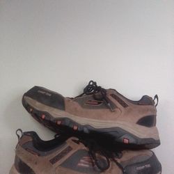 Steel Toe None Slip Sketchers Men's 9.5 