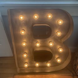 Light Up Letter B 