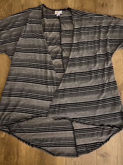 LulaRoe Lindsay Kimono