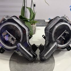 2021-2025 Ford Bronco Headlight set LIKE NEW TAKE OFF 