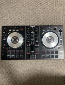 Pioneer DDJ-SB2 DJ Controller
