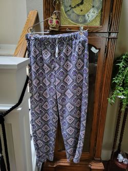 Comfy soft leisure pants size L