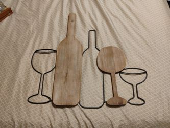 Kitchen or dining  wine wall frame