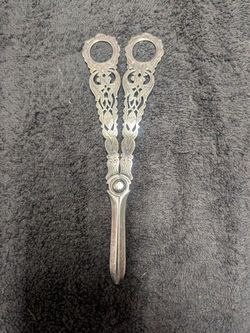 Vintage Grape Scissors