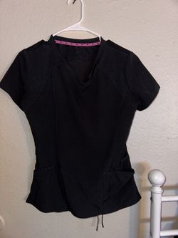 black scrubs set