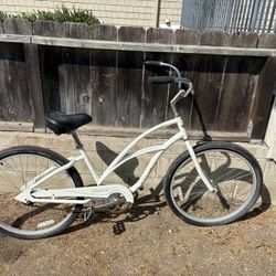 Women’s Electra Beach Cruiser