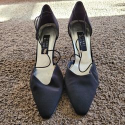 Stuart Weitzman Women Classic Black Heels