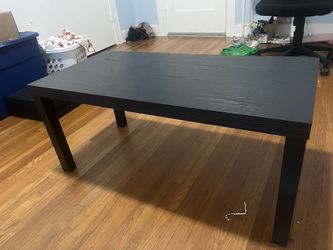 Black wooden Coffee Table