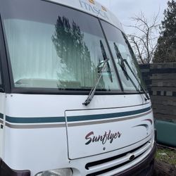 1998 Itasca Sunflyer