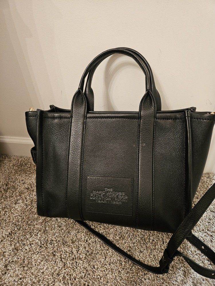 Marc Jacobs "The Tote Bag"
