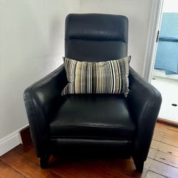 Like New Leather Recliner