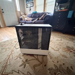 Gaming Computer And Monitor 