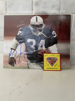 Bo Jackson Signed Autographed Raiders 8x10 Photo With COA 