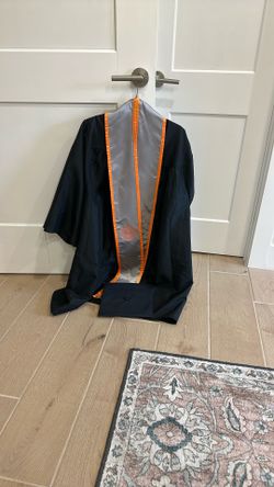 Utrgv Graduation Gown