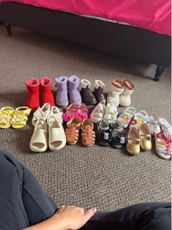 Girl’s sandals/boots