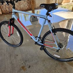 Nishiki Mountain Bike