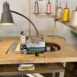 Pegasus Overlock Sewing Machine