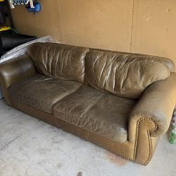 FREE LEATHER SOFA 