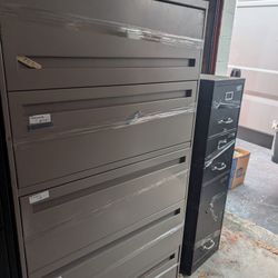 Metal Cabinets 11units Total