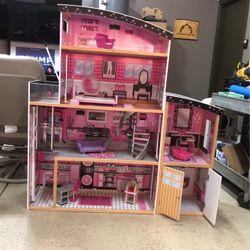 Barbie House