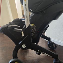 Off Brand Doona Carseat/Stroller