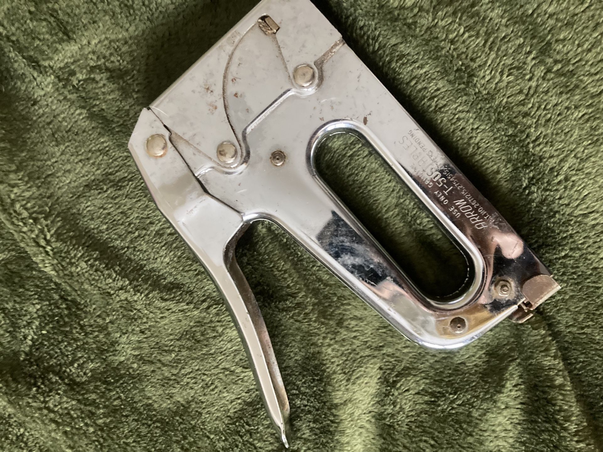 Staple Gun