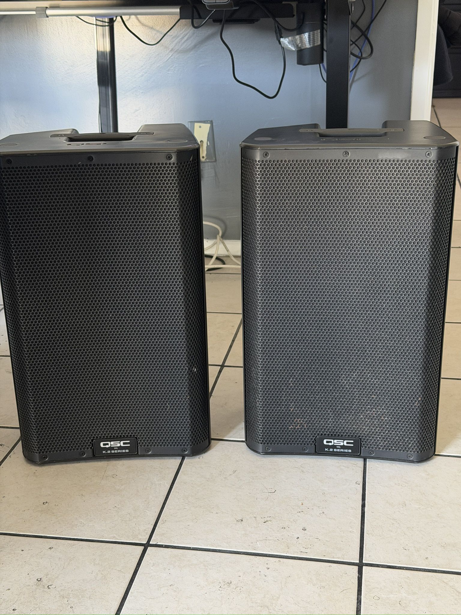 QSC K10.2 K2 Pair Speakers 