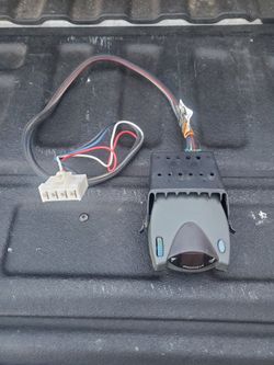 Prodigy Brake Controller w/ Underdash Bracket & Chevy or Dodge Plug Wire Harness 