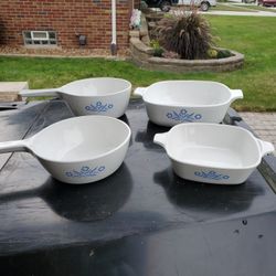 Four Pc Vintage Cornflower Corning Ware Casserole,  Sillet, Saucecpan  X4