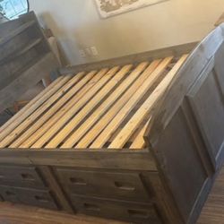 Full Size Driftwood Captains Bed With 2 Drawers And Storage 